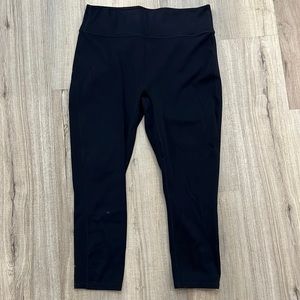 Black Fabletics 7/8 Leggings